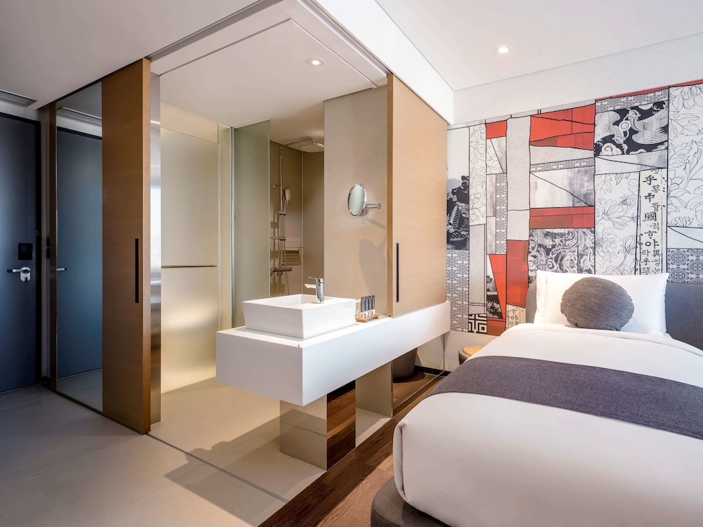 Novotel Ambassador Seoul Yongsan 13/65