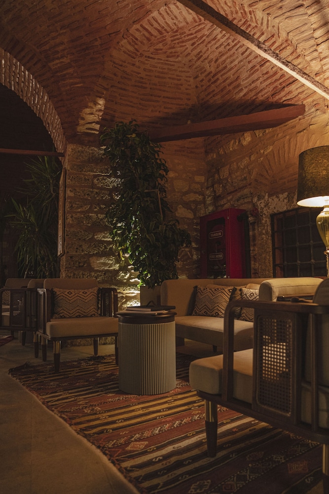 Han 1772 Hotel 35/48