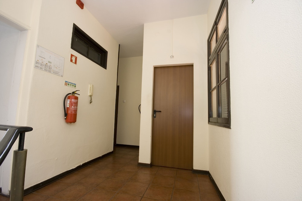 Residencial Funchal 37/46
