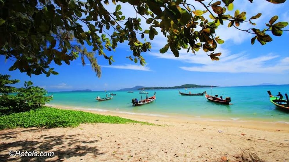 Patong Beach Phuket Villa Condo 45/50