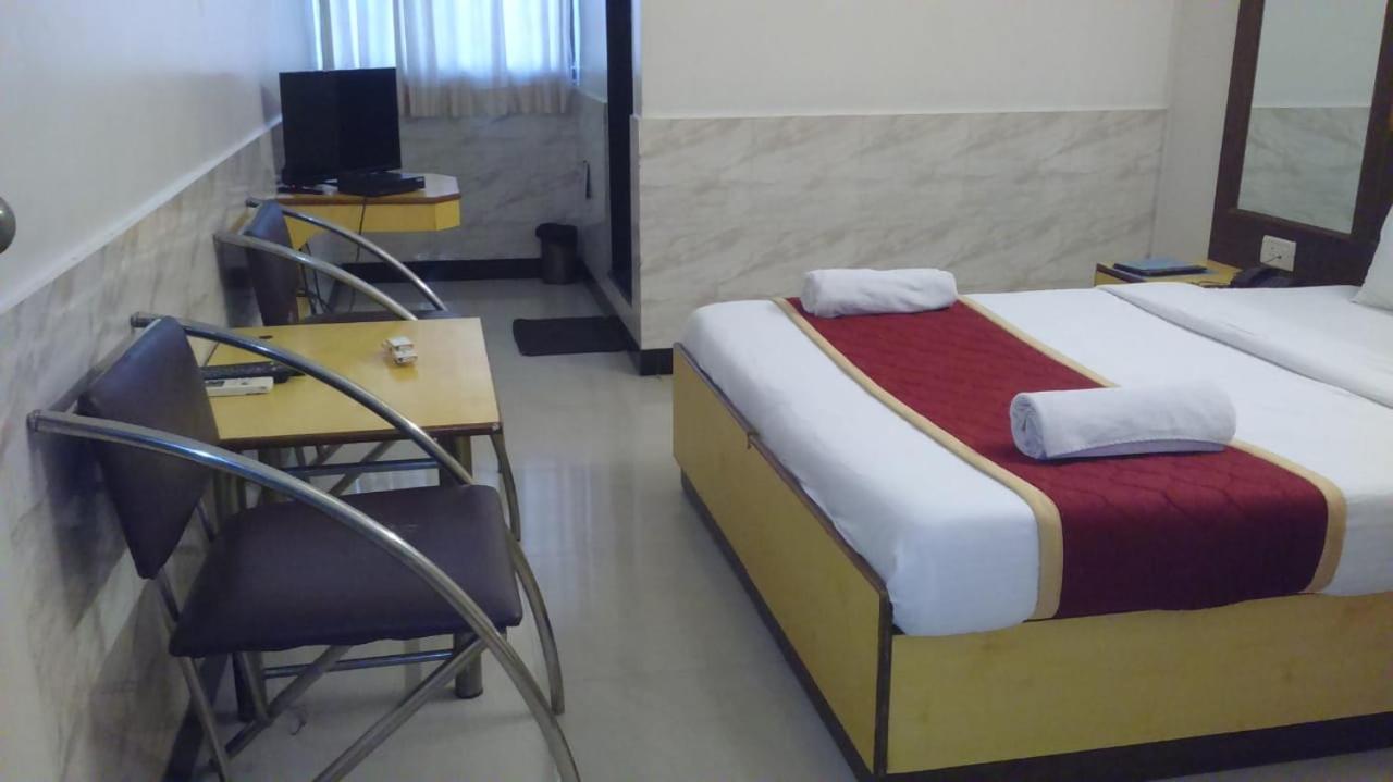 Ganga Sagari Hotel 18/20
