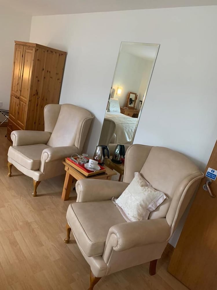 Brooke Lodge Guesthouse 17/40