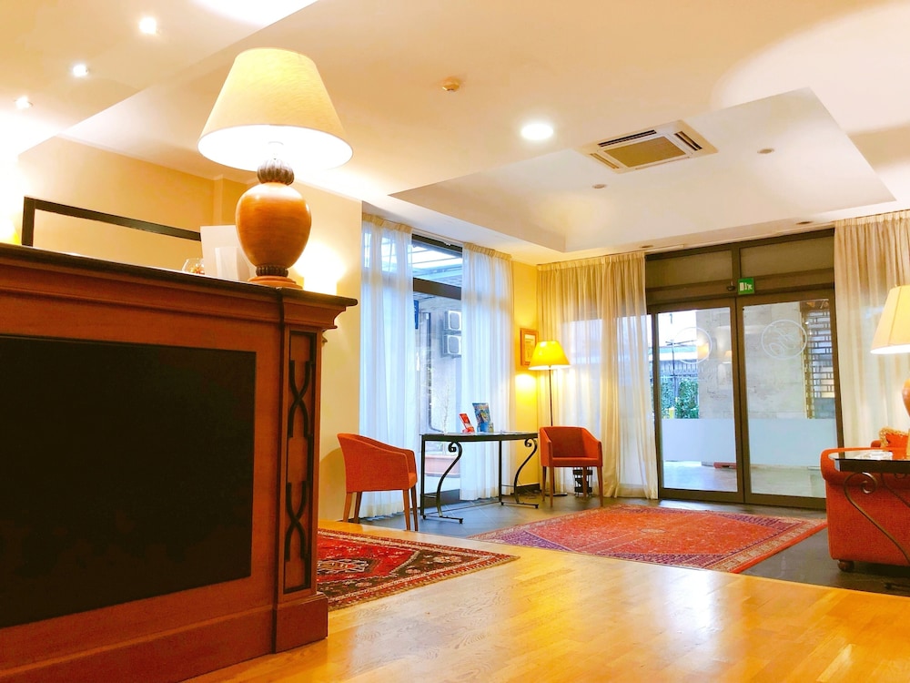 Florio Opera Hotel 50/65