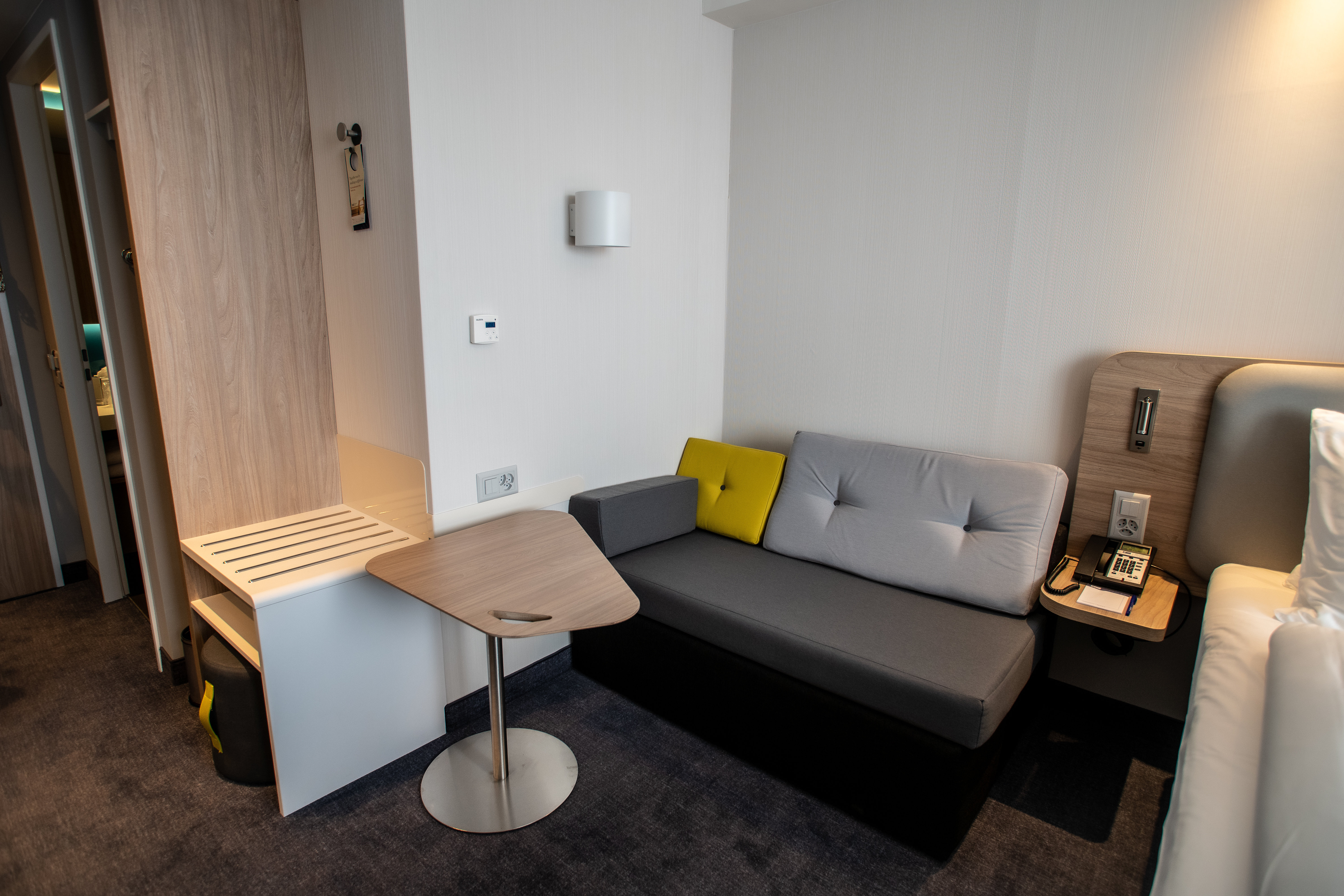 Holiday Inn Express Aarburg - Oftringen 50/80