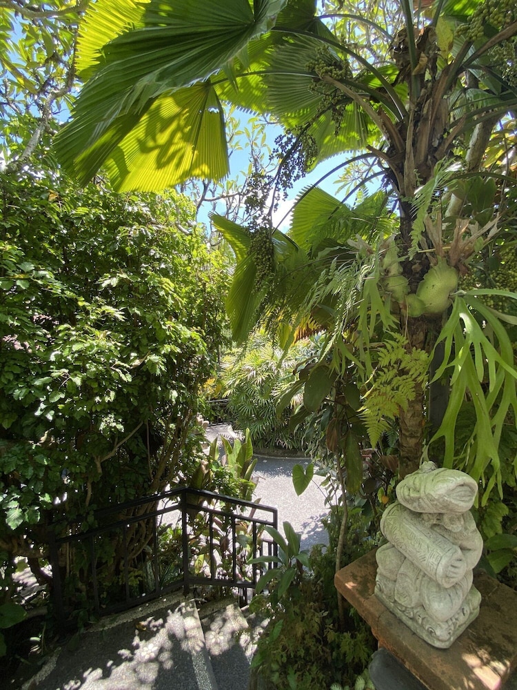 Sama's Cottages And Villas 44/50
