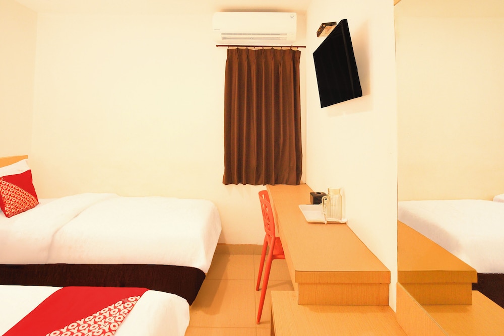 Collection O Palembang near Palembang Indah Mall formerly Hostel 77 Smart 28/42