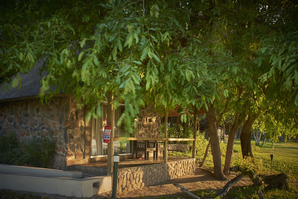 Thamalakane River Lodge 6/62