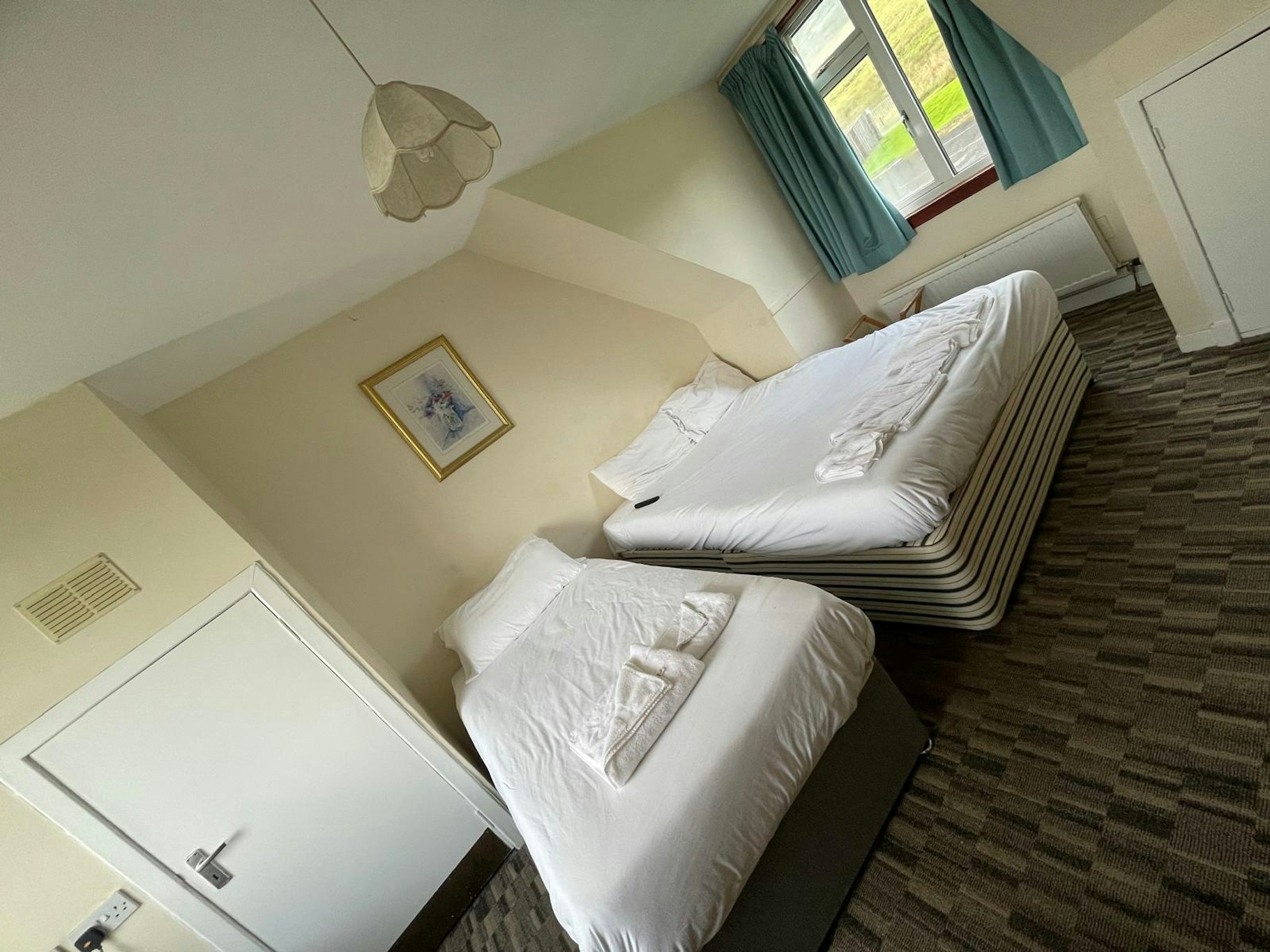 OYO Lochway Hotel 19/38