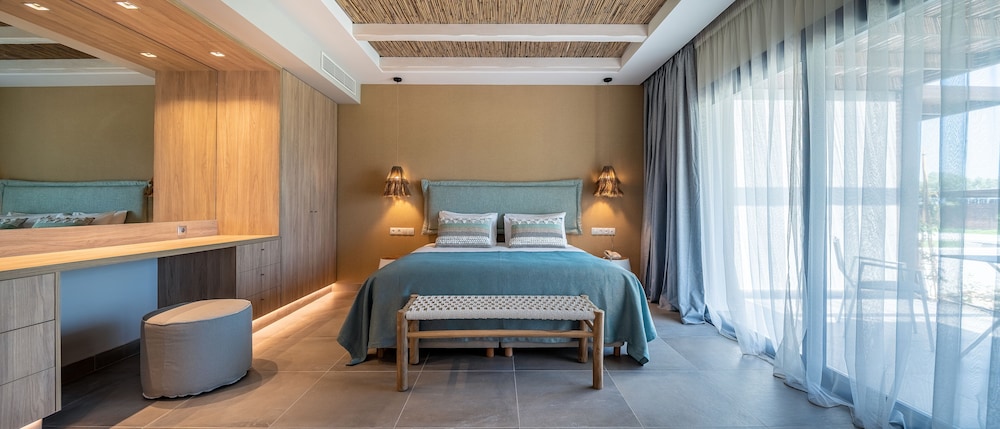 LAKITIRA RESORT & VILLAGE 33/78