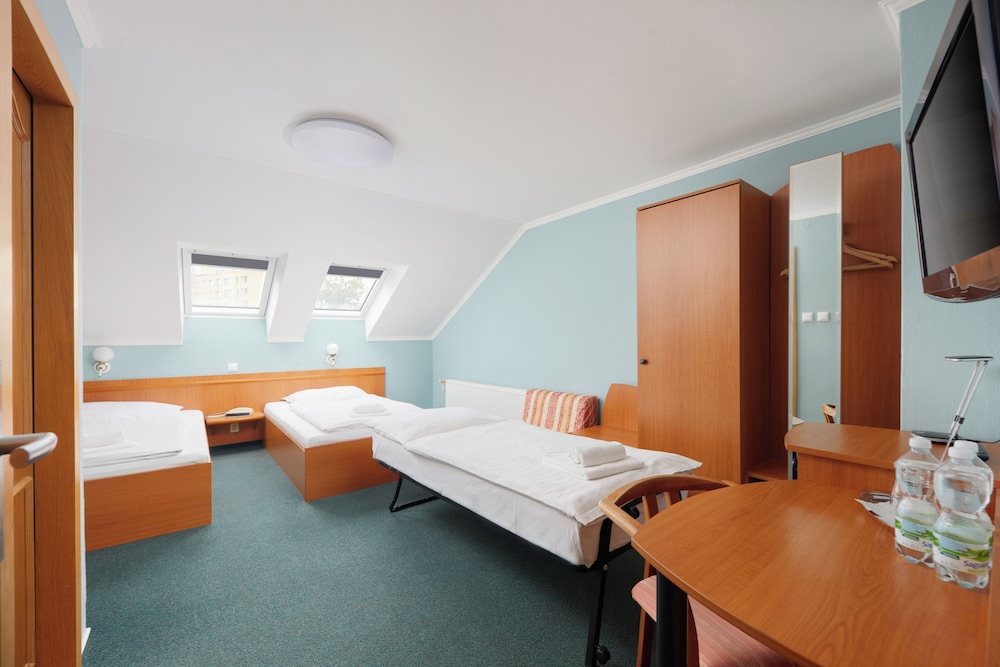 Hotel Nikolas 14/50
