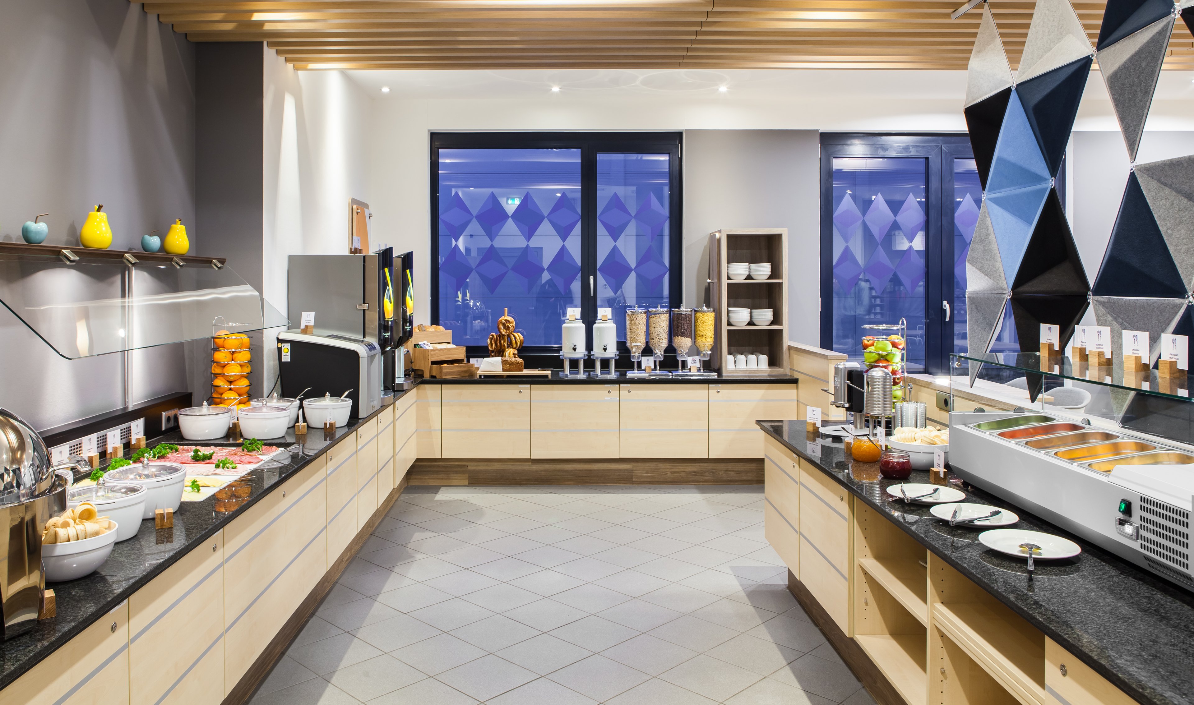 Holiday Inn Express Munich Messe 66/66