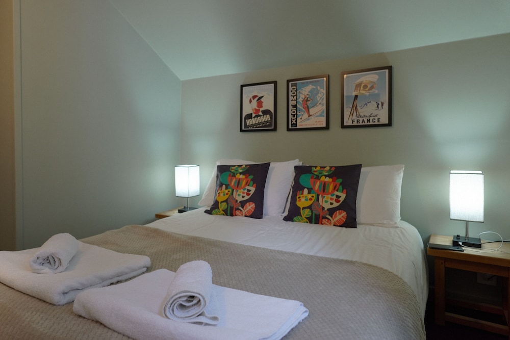 Vert Lodge Chamonix 6/32