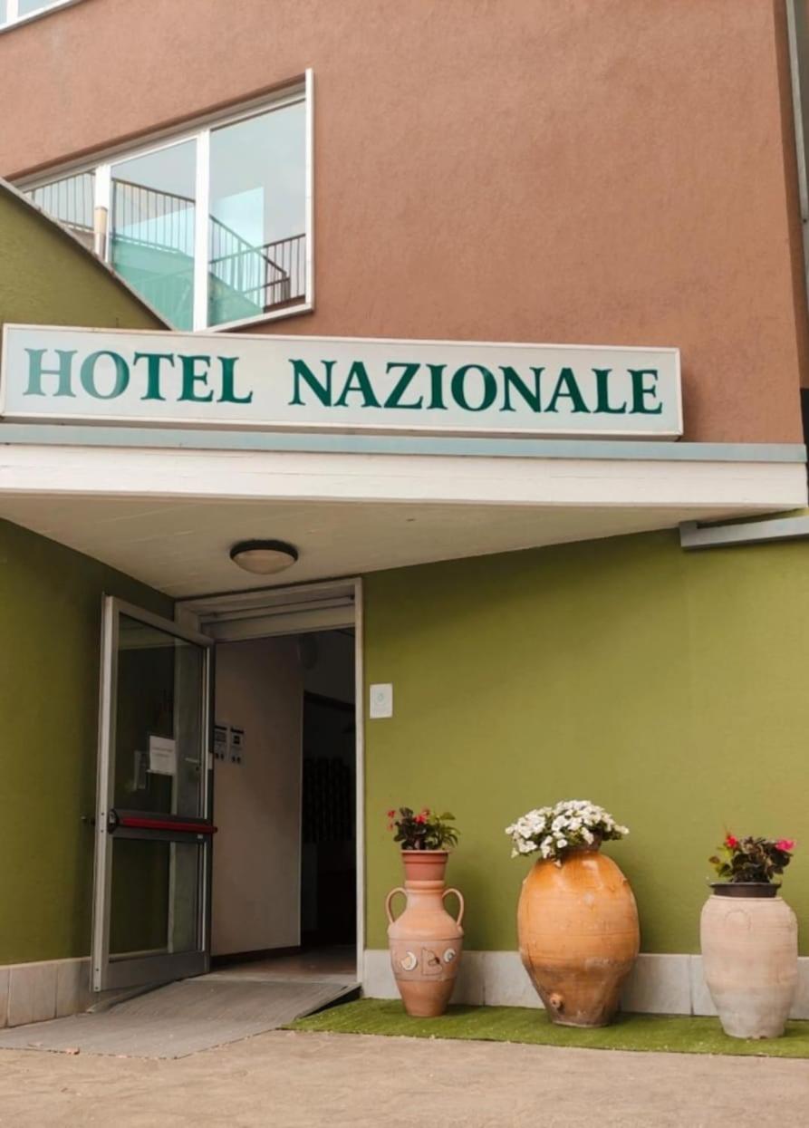 Nazionale Hotel 1/52