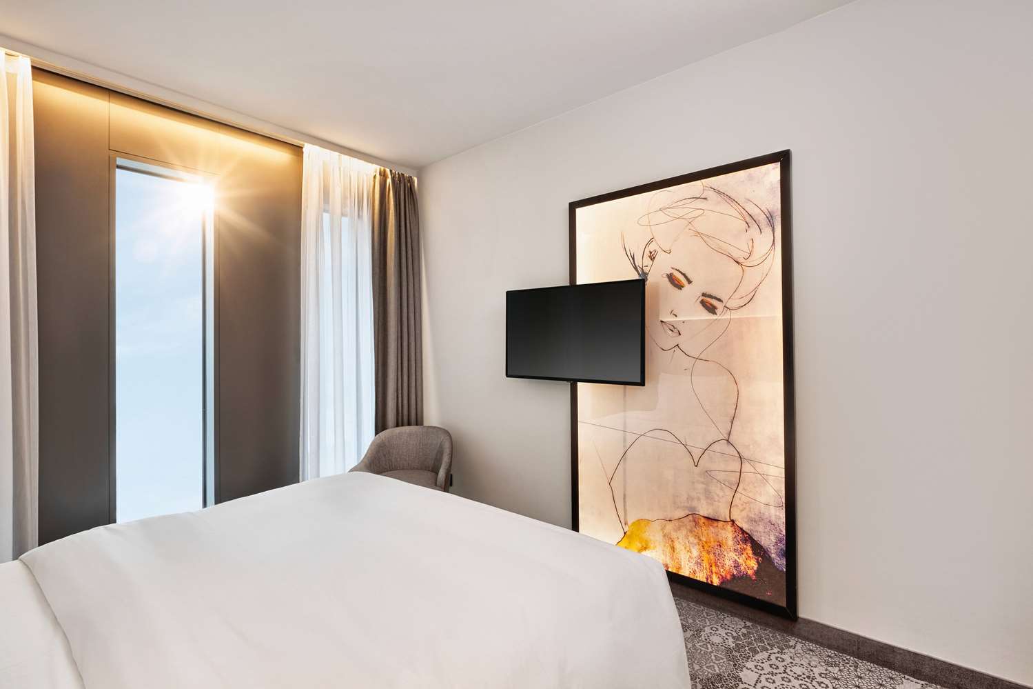 Hyperion Hotel Munchen 12/26