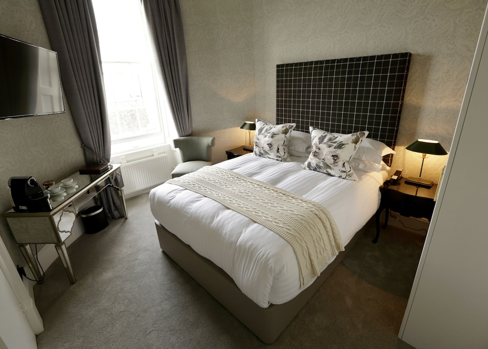 Nira Caledonia Hotel 24/69