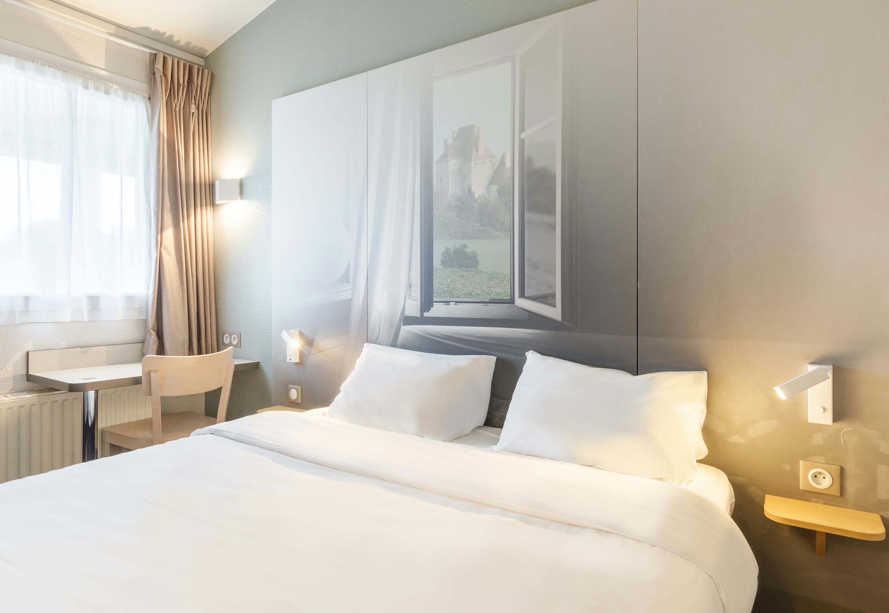 B&B HOTEL Moulins Toulon sur Allier 12/23