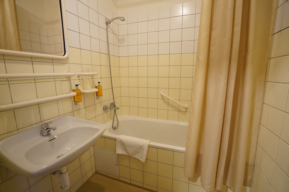 Hotel Satel 46/50
