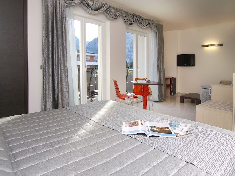 Hotel Garnì Corallo 25/31