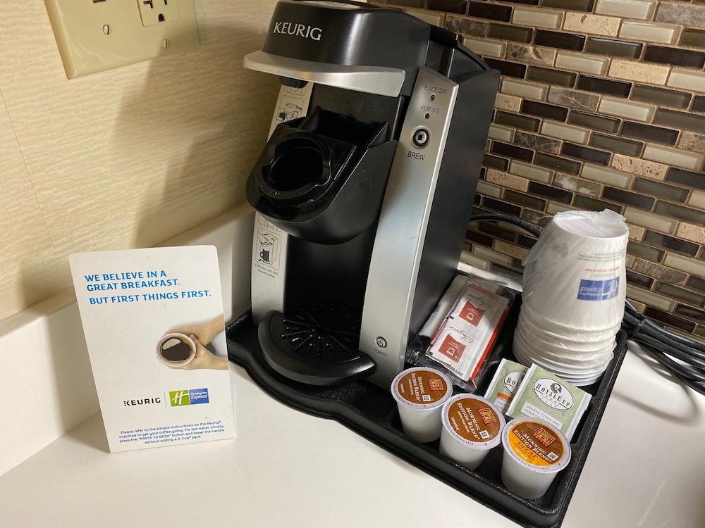 Atwell Suites Austin Airport, an IHG Hotel 30/72