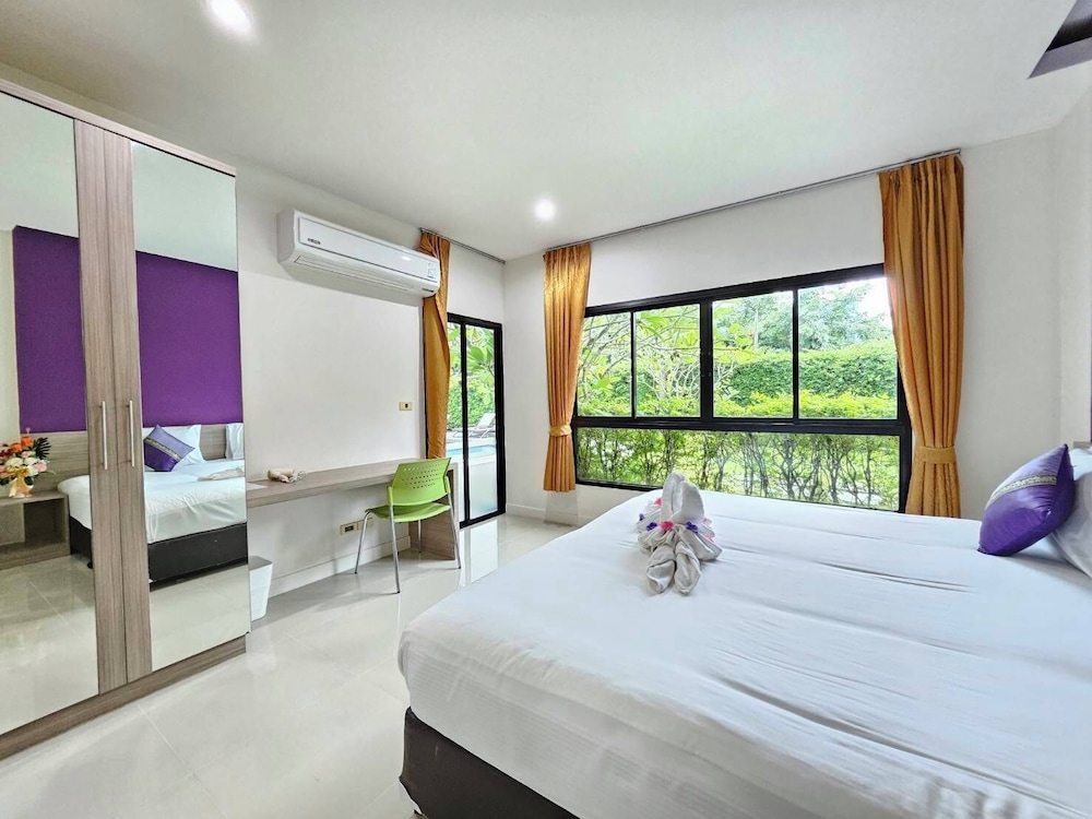 S4 Nai Yang Beach 5/45