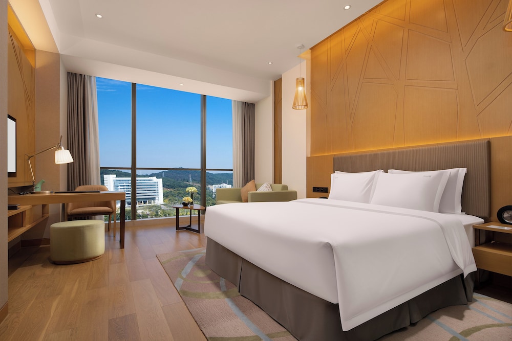 Holiday Inn Changsha Dawangshan 25/72