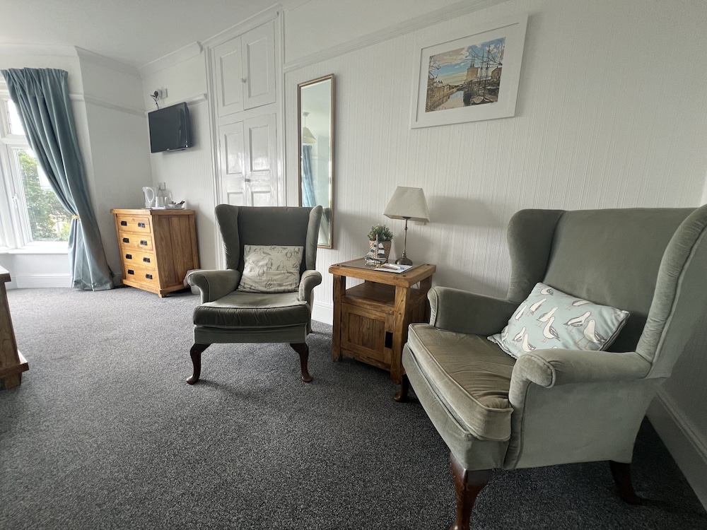 Gwyndra House B&amp;B 15/23