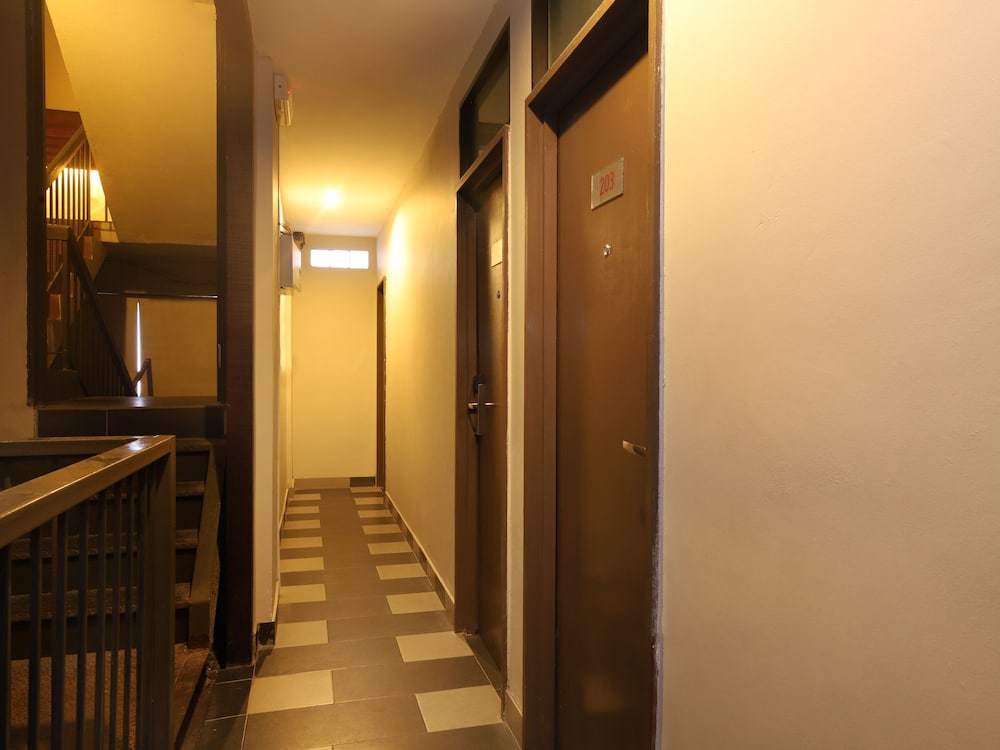 Hotel O Hills Residence 13/16