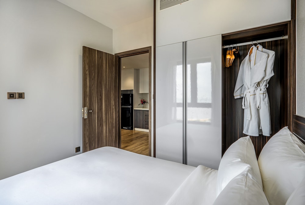 غرفة بريميير بسريرين مزدوجين بإطلالة على المدينة بغرفتي نوم، The Cap Hotel Vung Tau 2/2