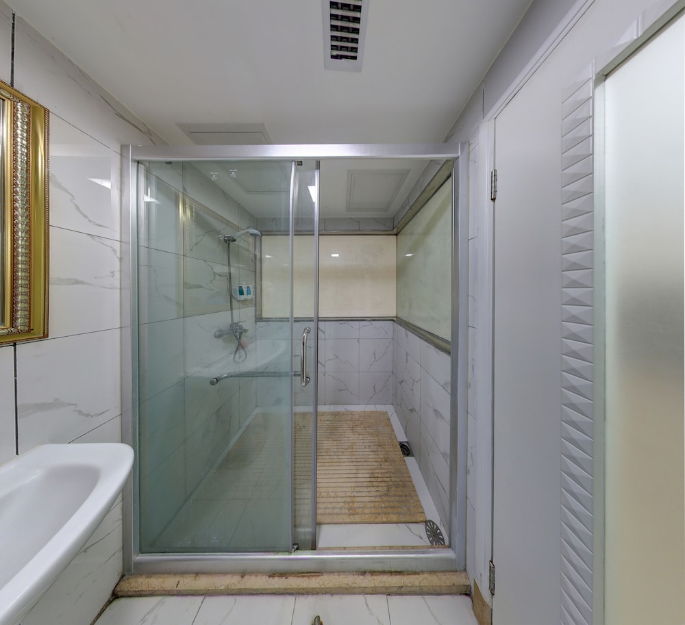 غرفة بزنس بسرير كوين، Yoyo International Apartment 10/10
