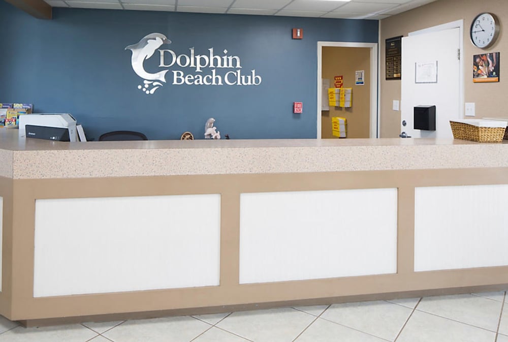 Dolphin Beach Club 1/19