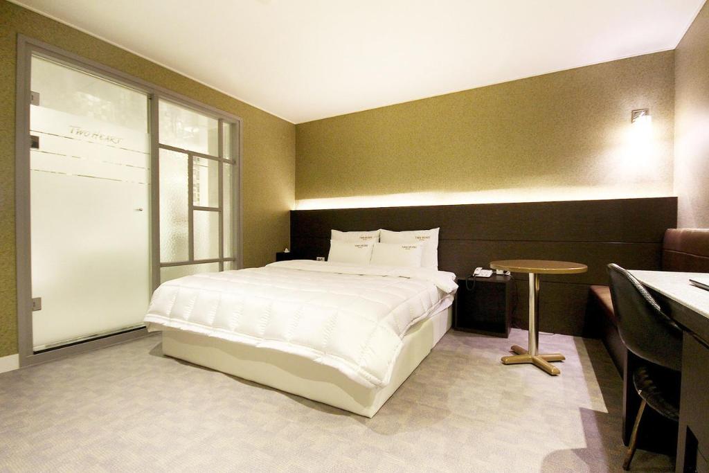 Two Heart Hotel Gimhae 15/55