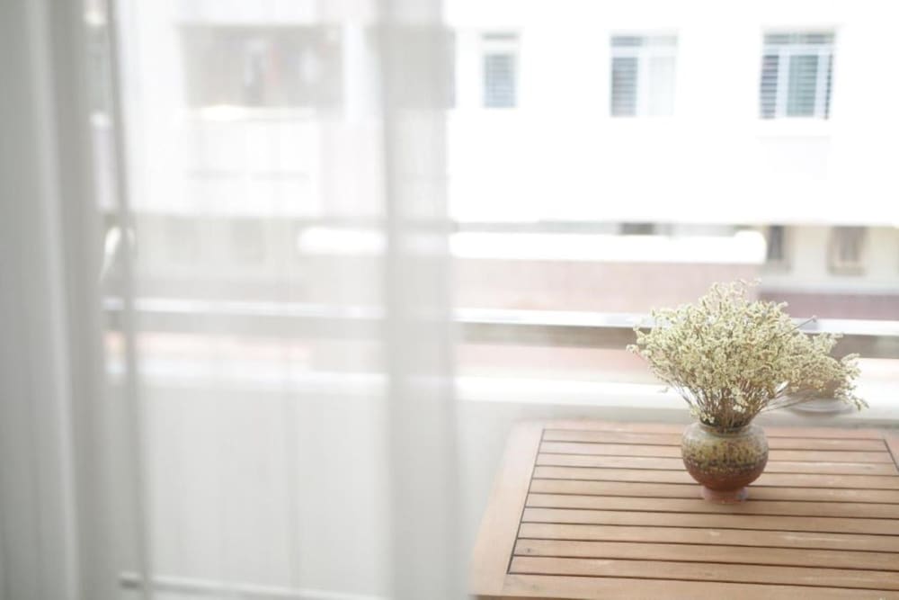 M-H Apartment Hotel 37/50