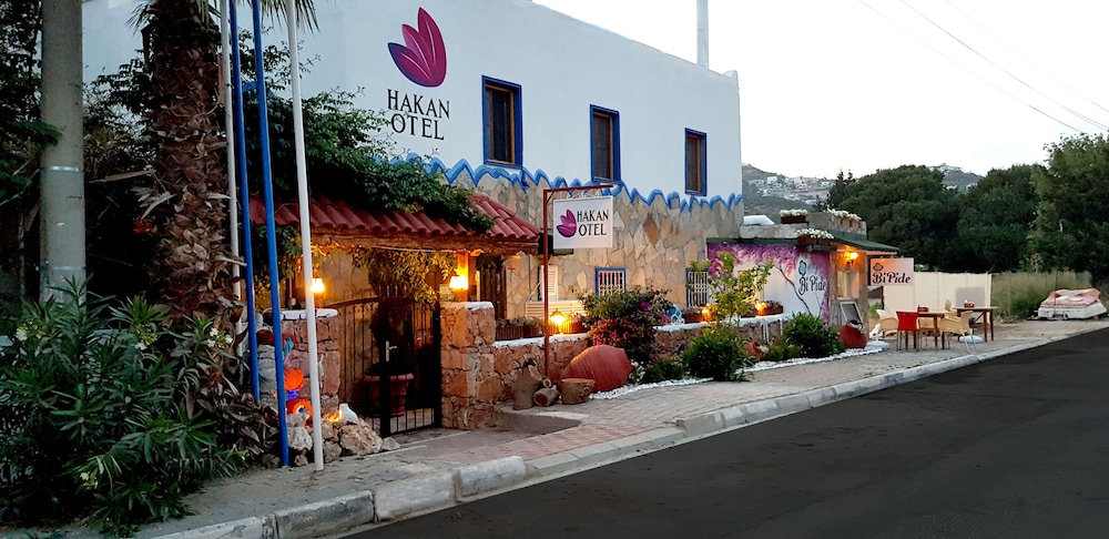Hakan Hotel 24/50