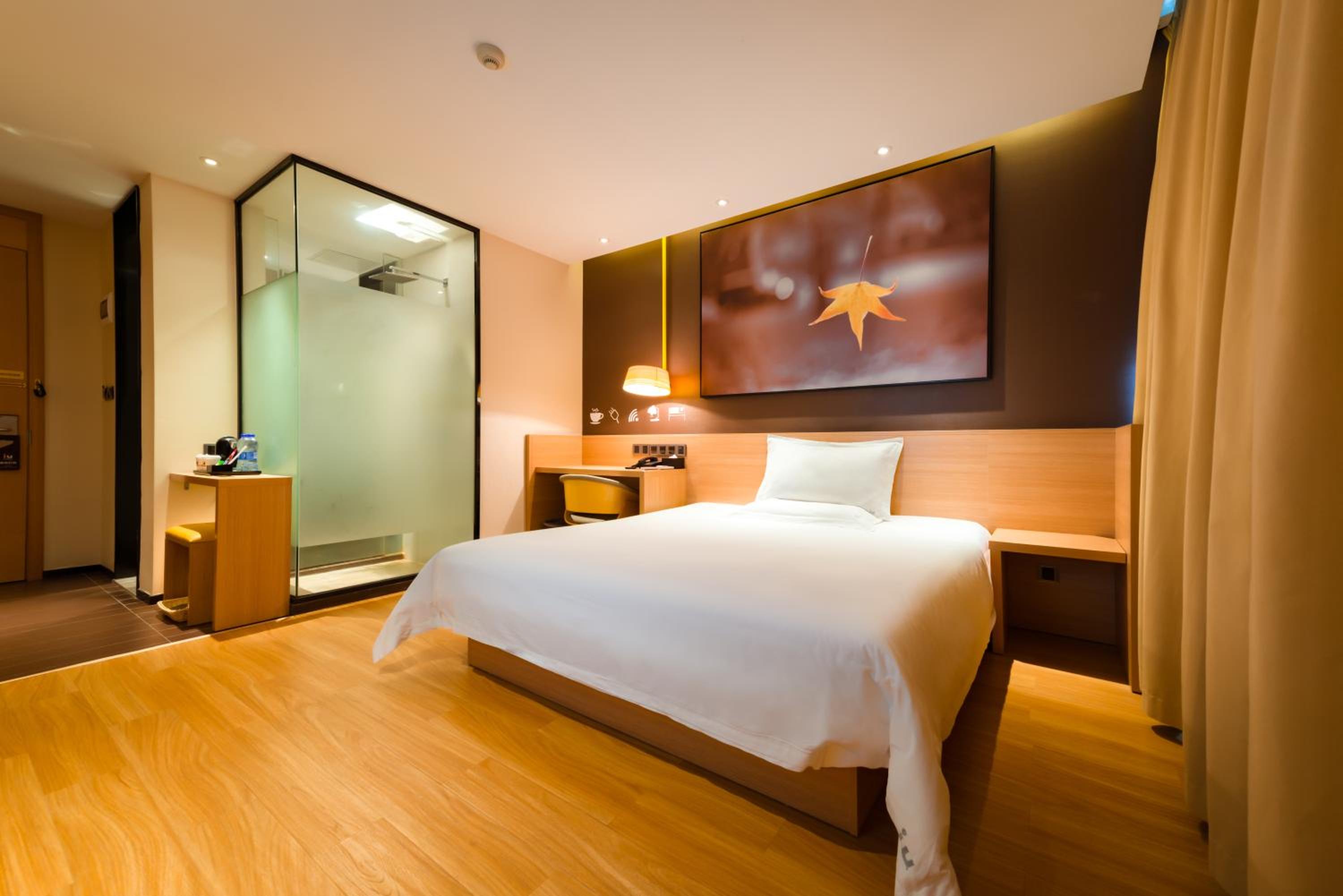 Iu Hotel Shijiangzhuang Hongqi Street Branch 20/51