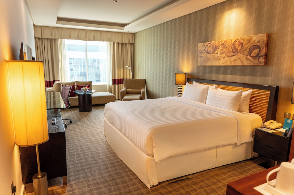 Majestic Premier Hotel Bur Dubai 17/50