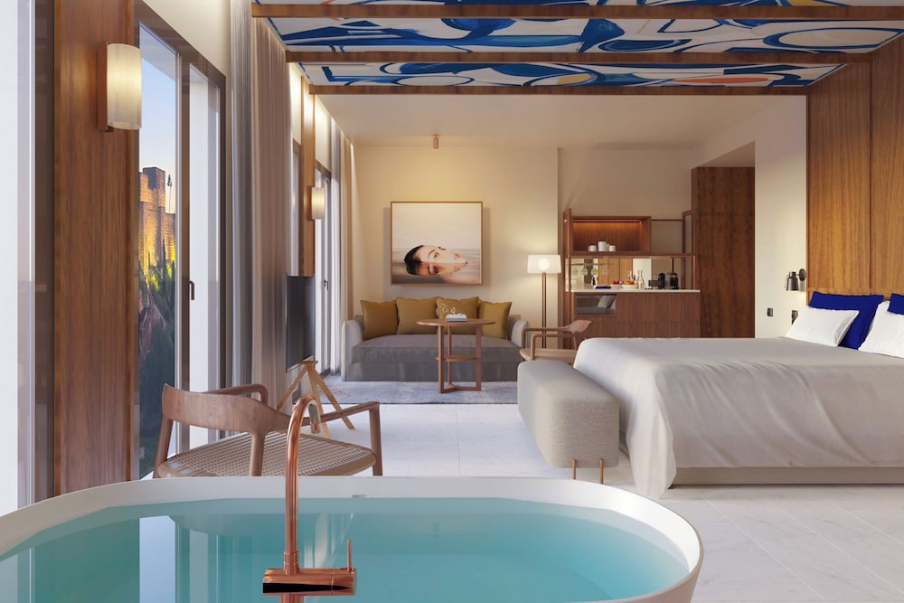 Extra Me, Junior Suite, King Bed