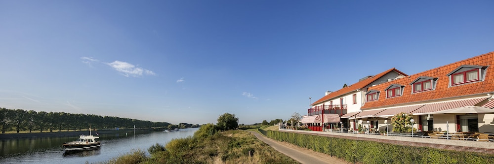 Hotel Restaurant Valuas 33/39