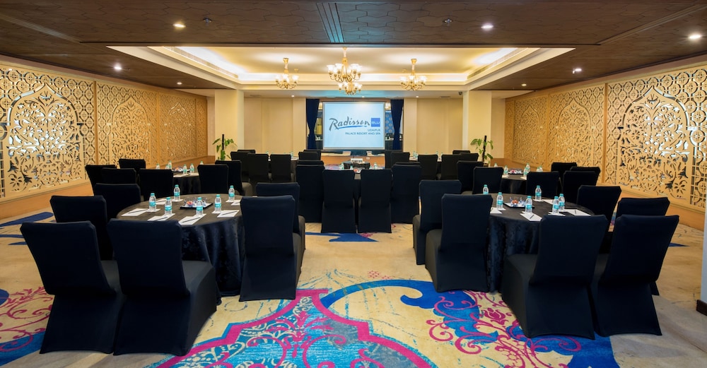 Radisson Blu Udaipur Palace Resort And Spa 62/74