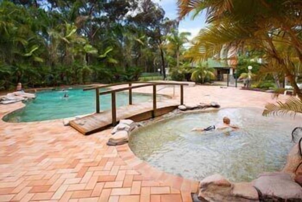 Gateway Lifestyle Lorikeet 20/22