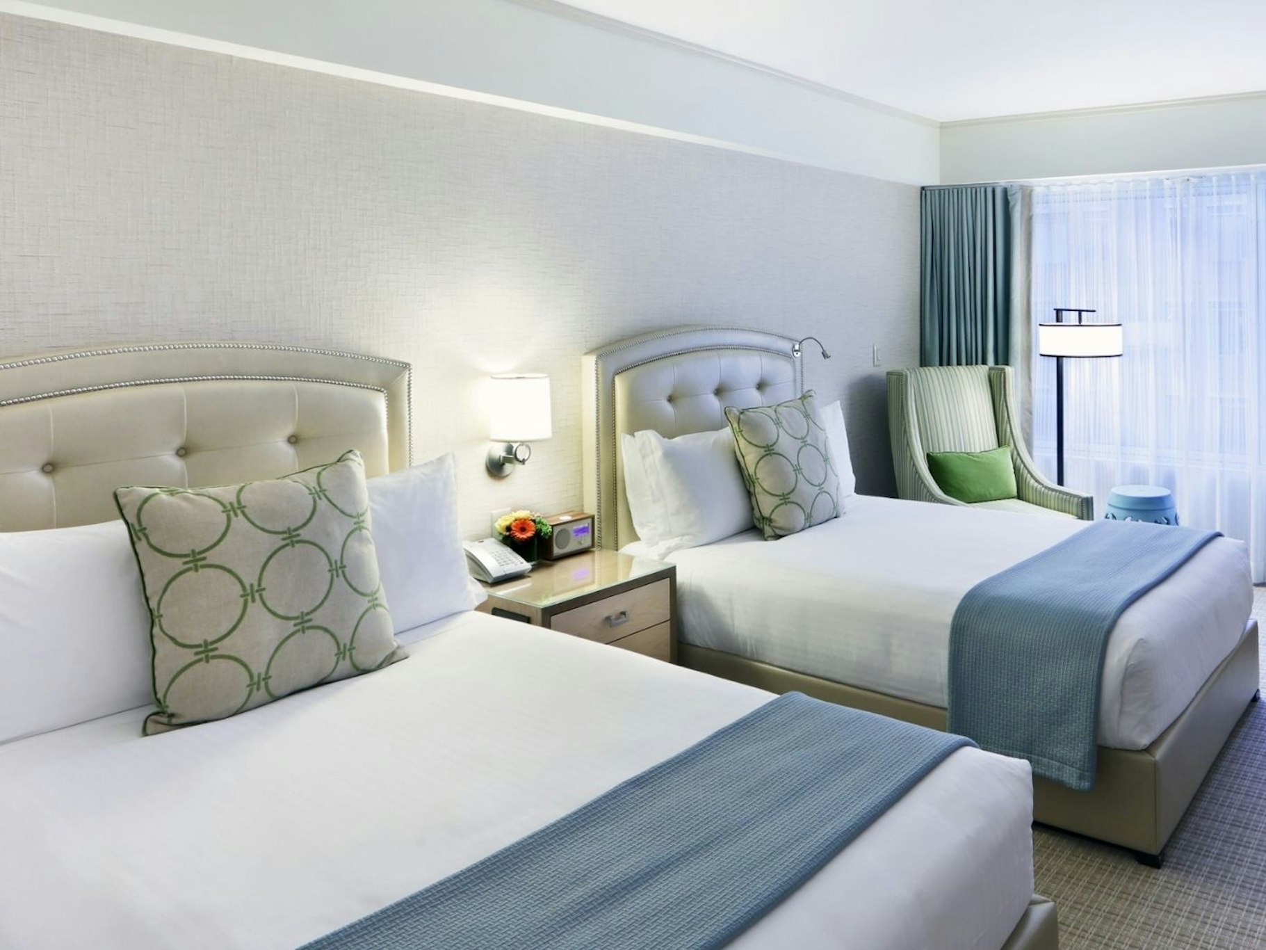 غرفة بريميير بسريرين مزدوجين