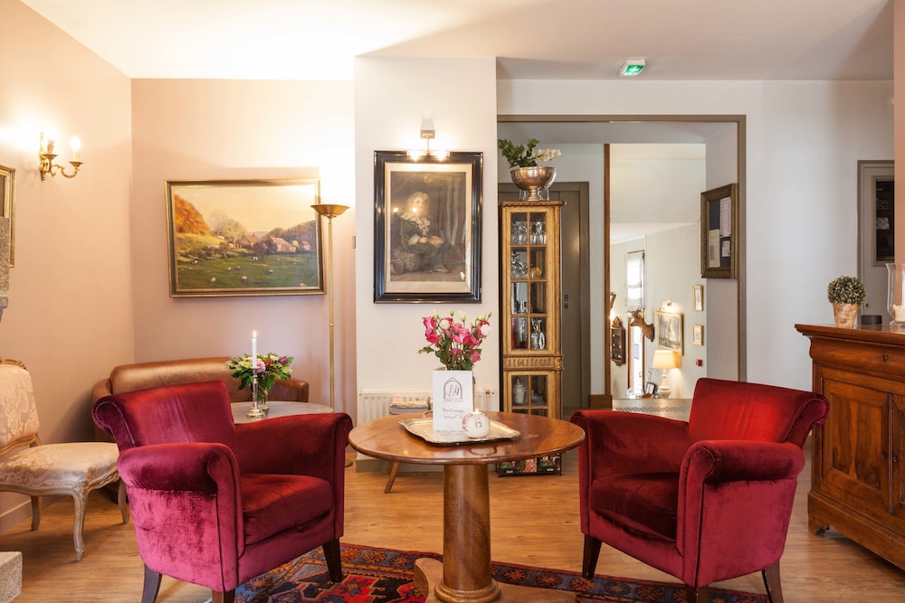 HOTEL ARVOR 25/36