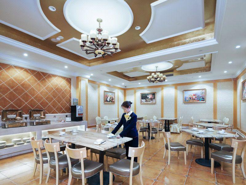 Vienna Hotel (Shanghai Beiqiao Metro Station) 23/29