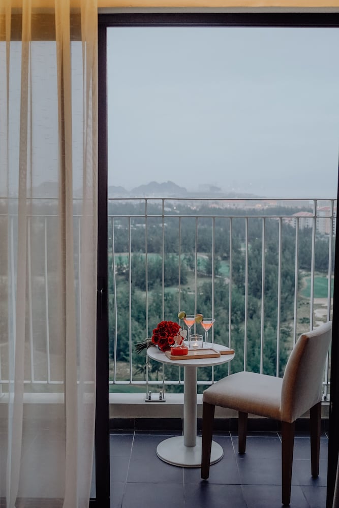 Carinae Danang Hotel 33/64