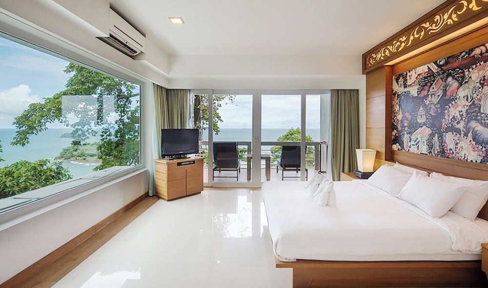 Sylvan Koh Chang 16/50