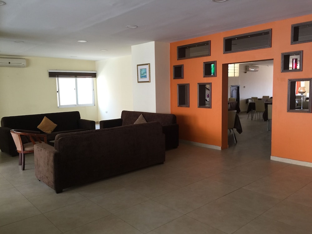 ZAINA PLAZA HOTEL 3/53