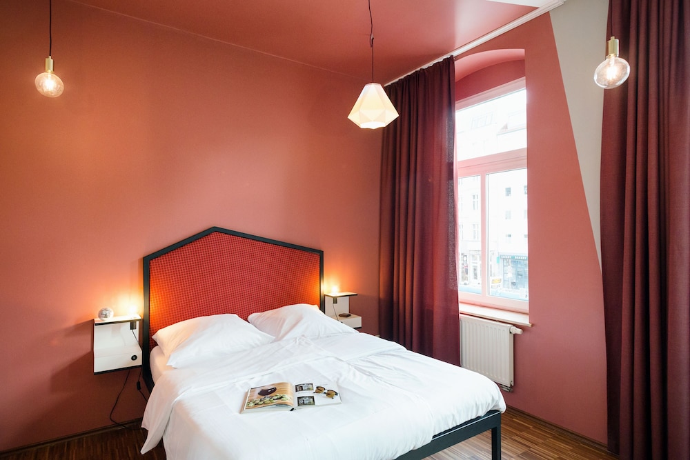 The Circus Hostel 33/72