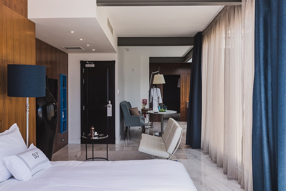 Su29 Hotel 30/65