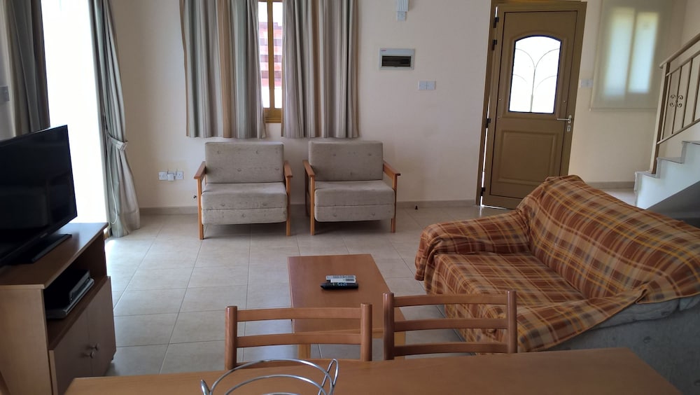 Kapsalia Holiday Villas 28/50
