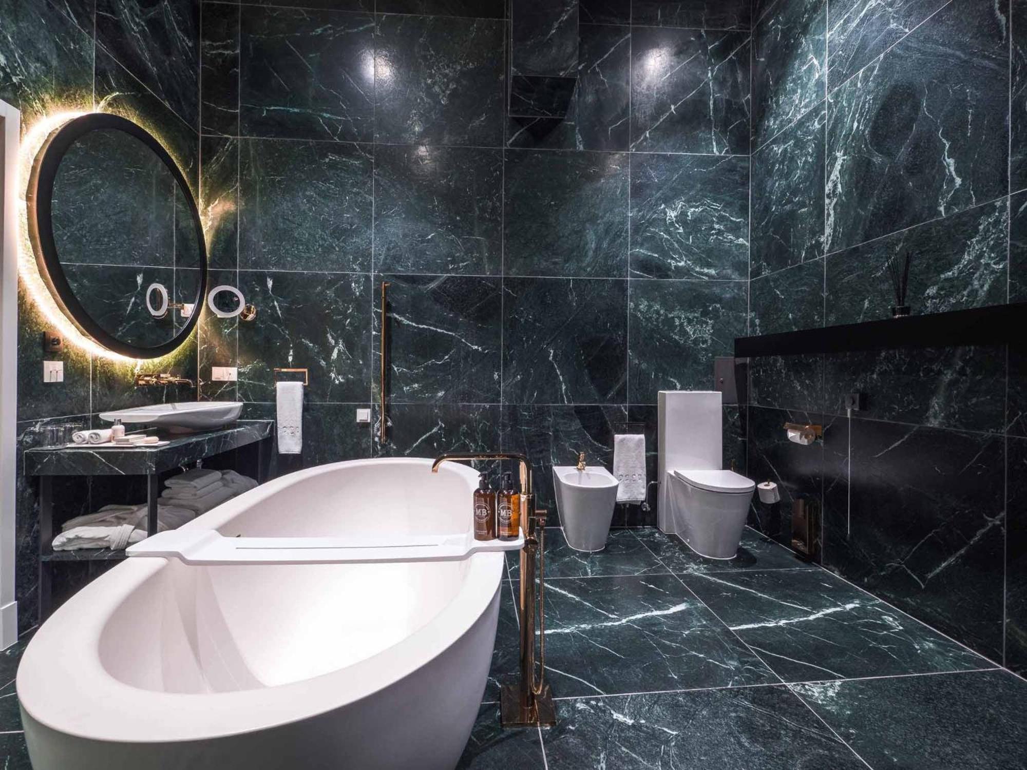 جناح، Hotel Pacai 5/8