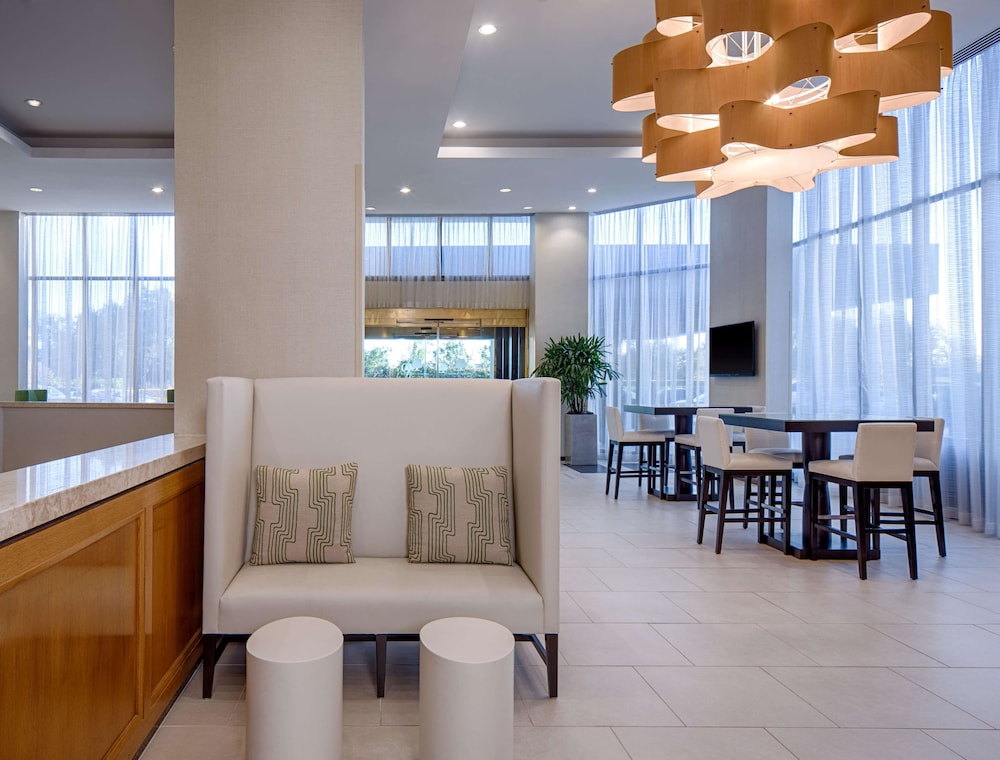 DoubleTree by Hilton Hotel Houston - Greenway Plaza 45/59